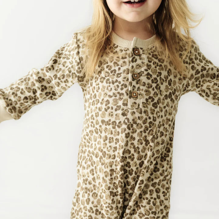 Organic Buttoned Romper - Spotted